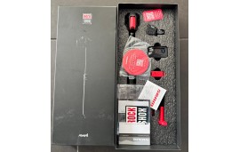 Tija telescópica RockShox Reverb AXS 34.9 negro 340/100mm
