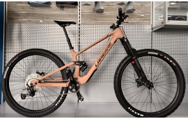 Bicicleta Lapierre Zesty CF 7.9 2025