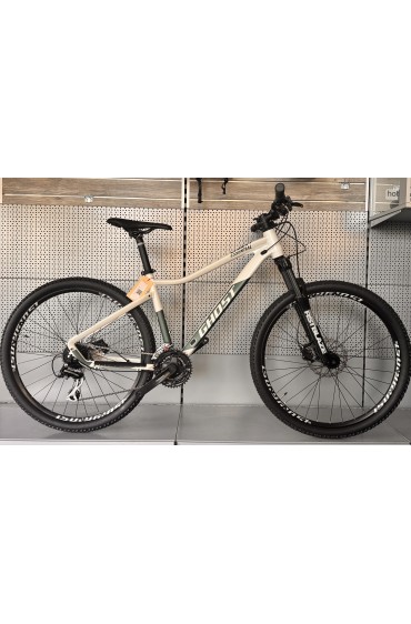 Bicicleta MTB Ghost Lanao Essential 27.5" verde oliva mujer